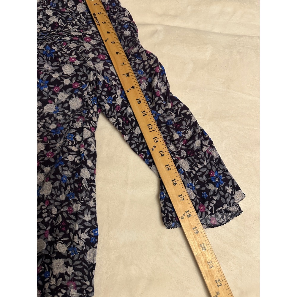 Democracy Womens Floral V-Neck Ruffle Blouse Blue 3/4 Sleeve Top L Cottagecore - Picture 16 of 16